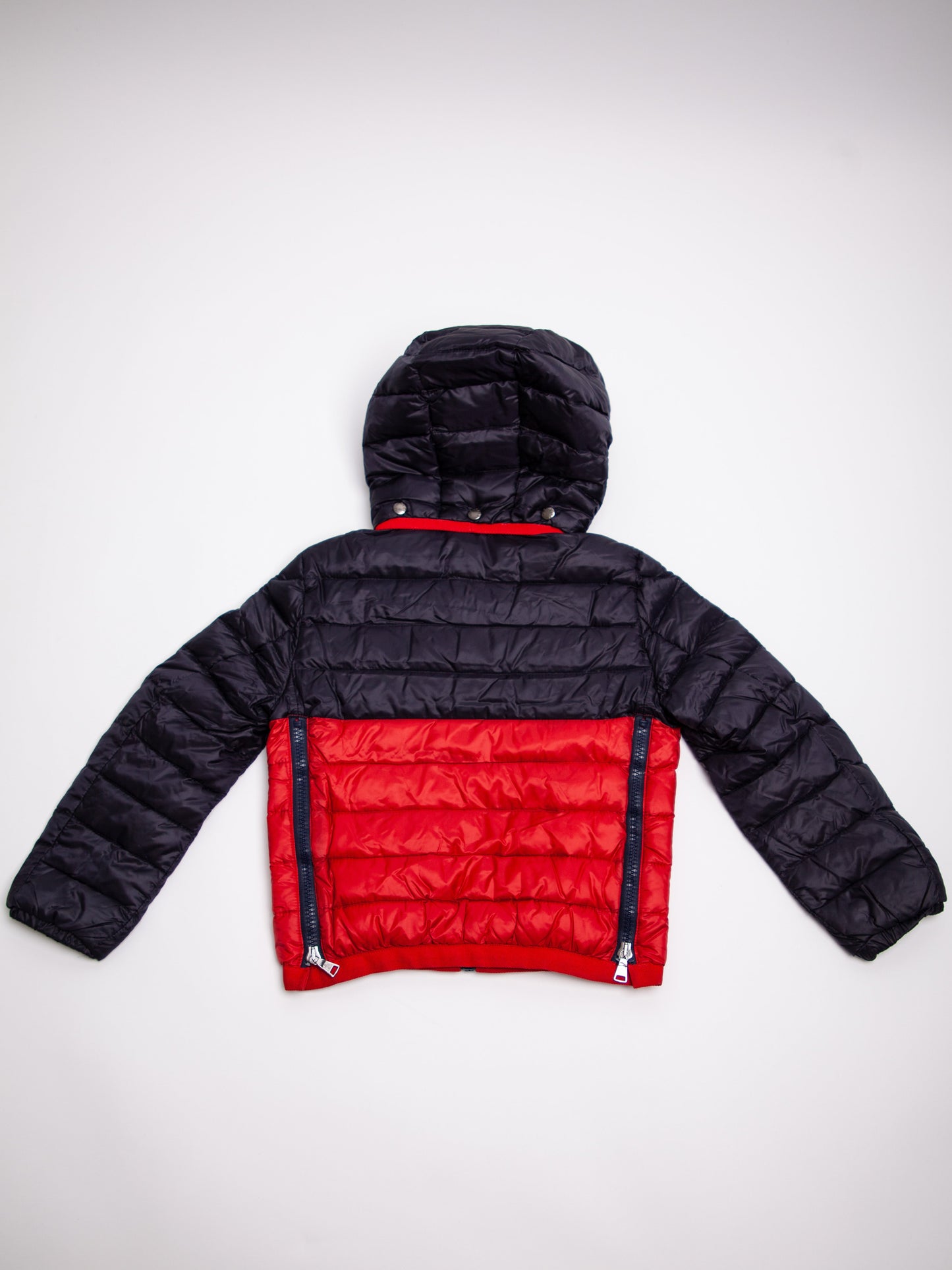 good moncler red puffer jacket for kids size 5 with hood