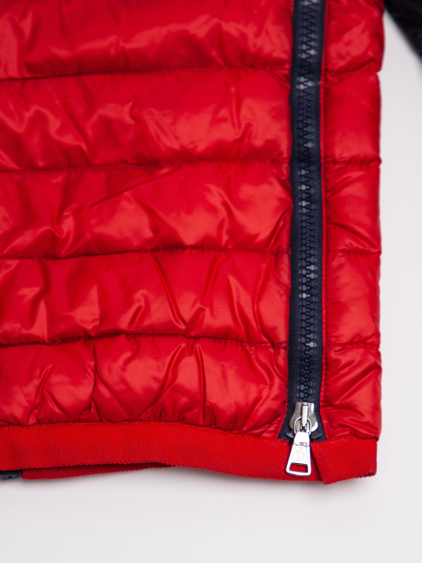 good moncler red puffer jacket for kids size 5 with hood