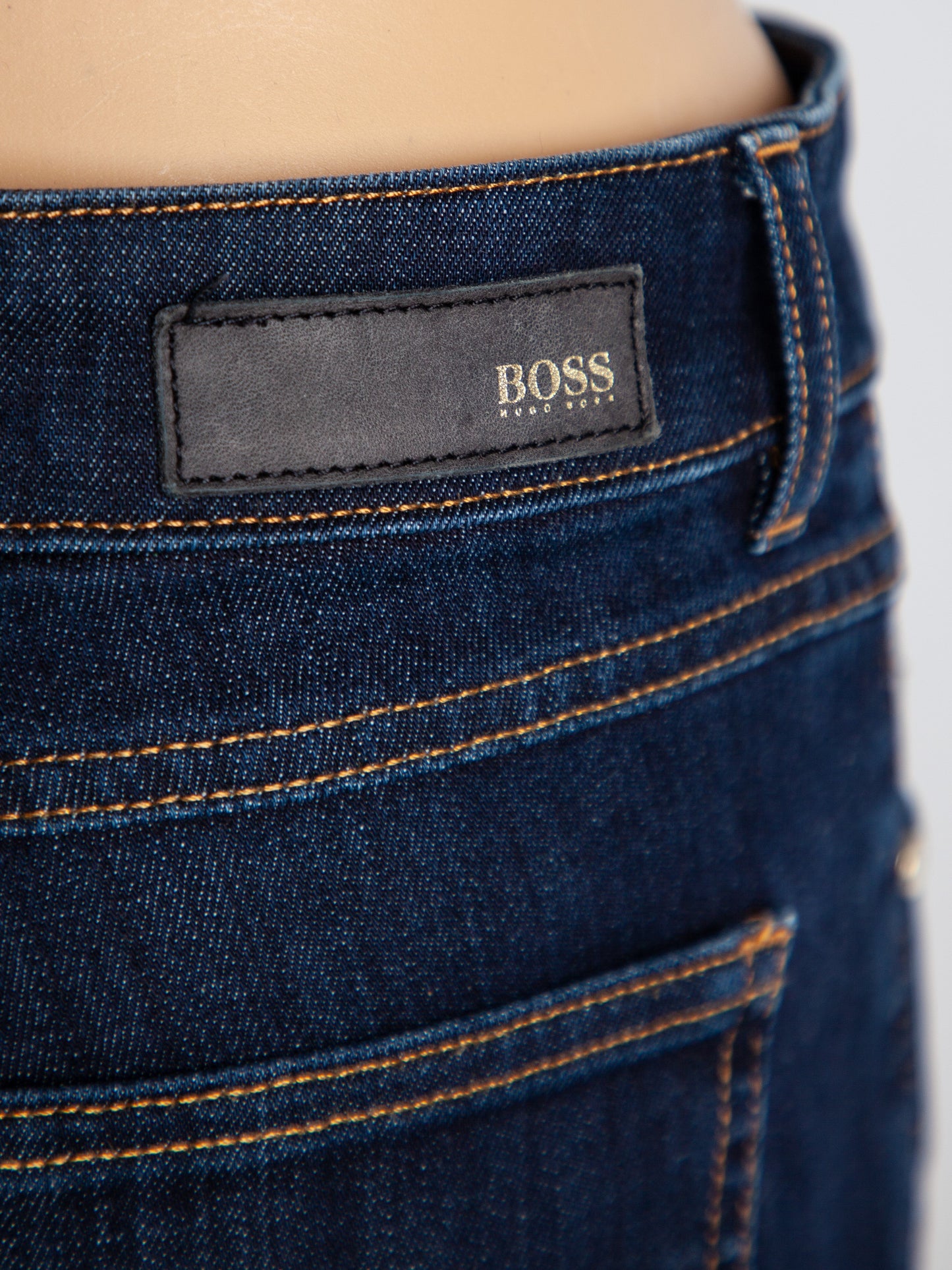 good hugo boss blue denim jeans size s for women
