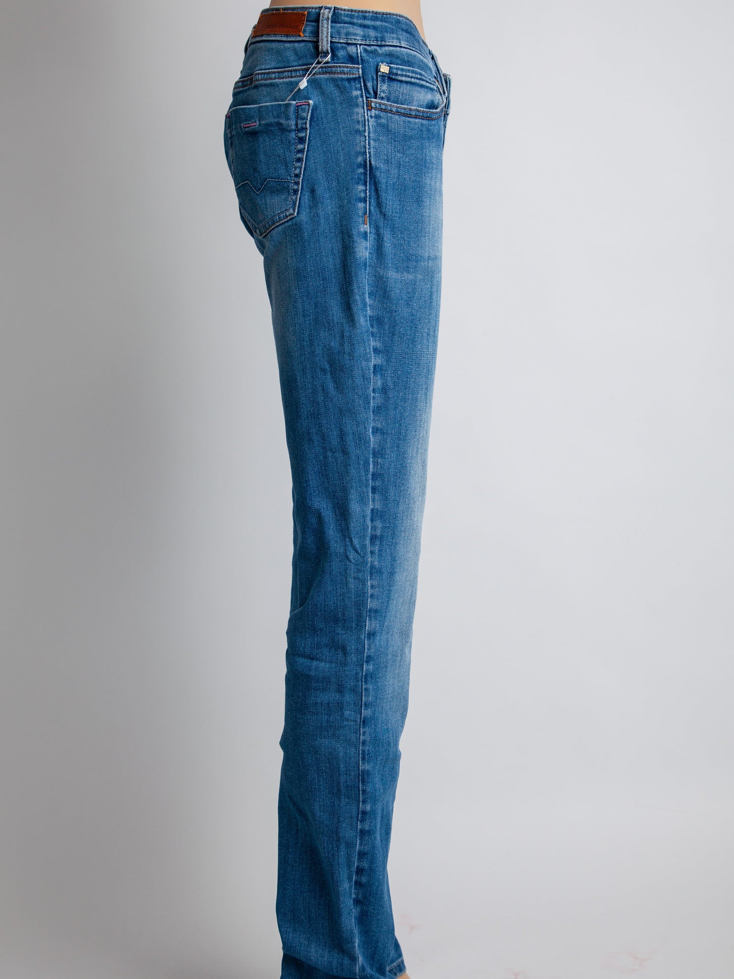average hugo boss women blue cotton jeans size s