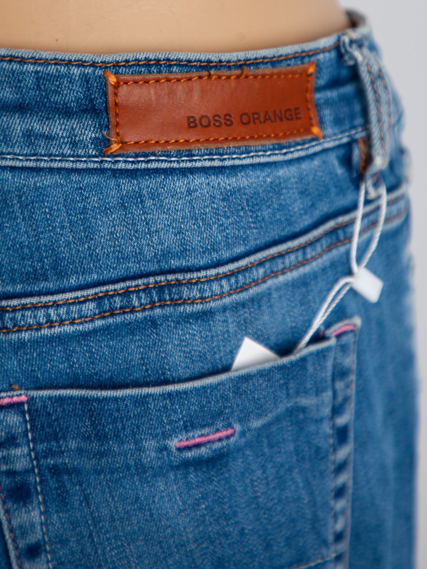 average hugo boss women blue cotton jeans size s