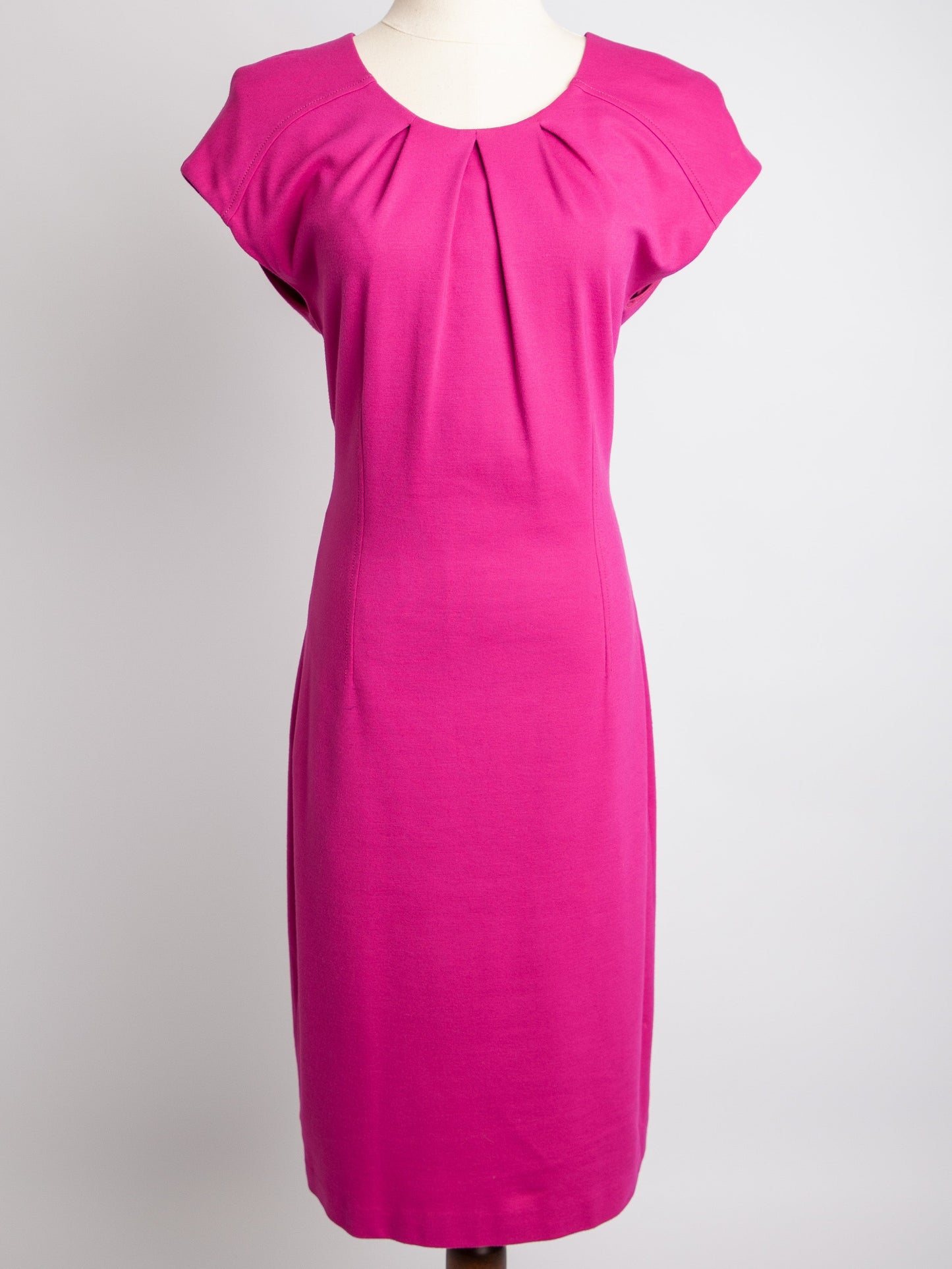 good escada pink polyester dress size m with pleats & zip closure