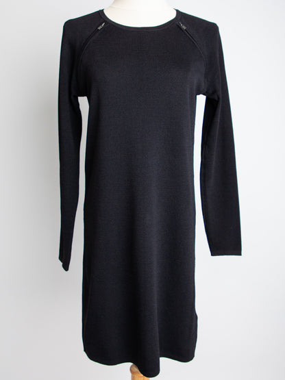 Good Condition Banana Republic Black Dress Size XS with Zippers