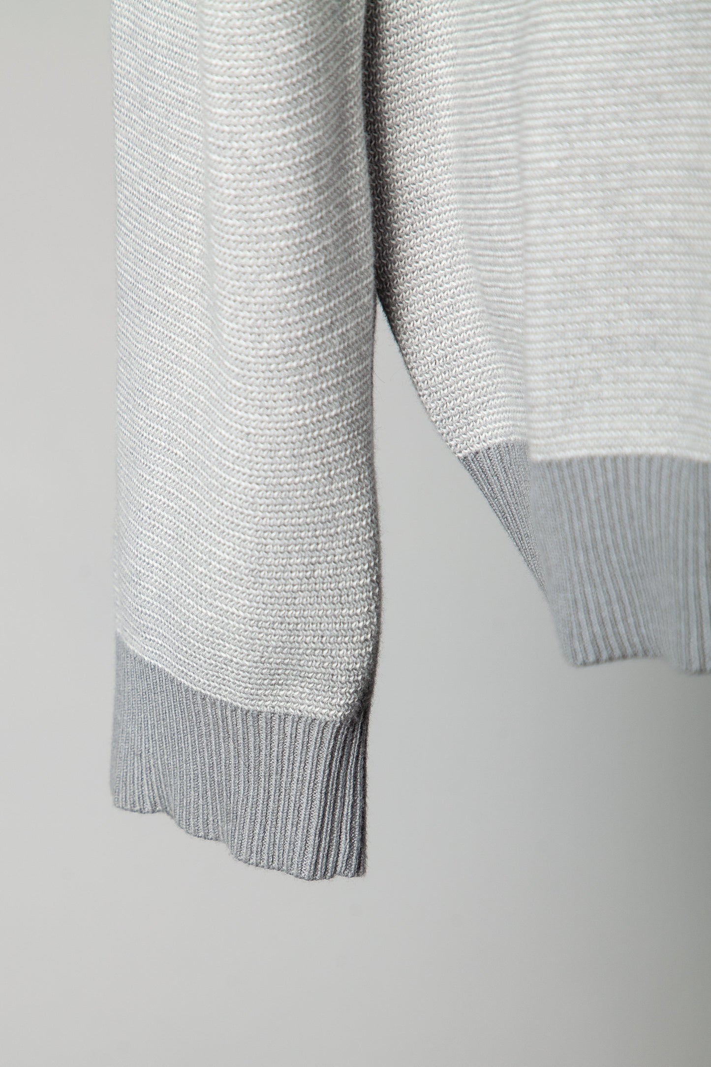 good condition reiss gray cashmere knit sweater size xxl