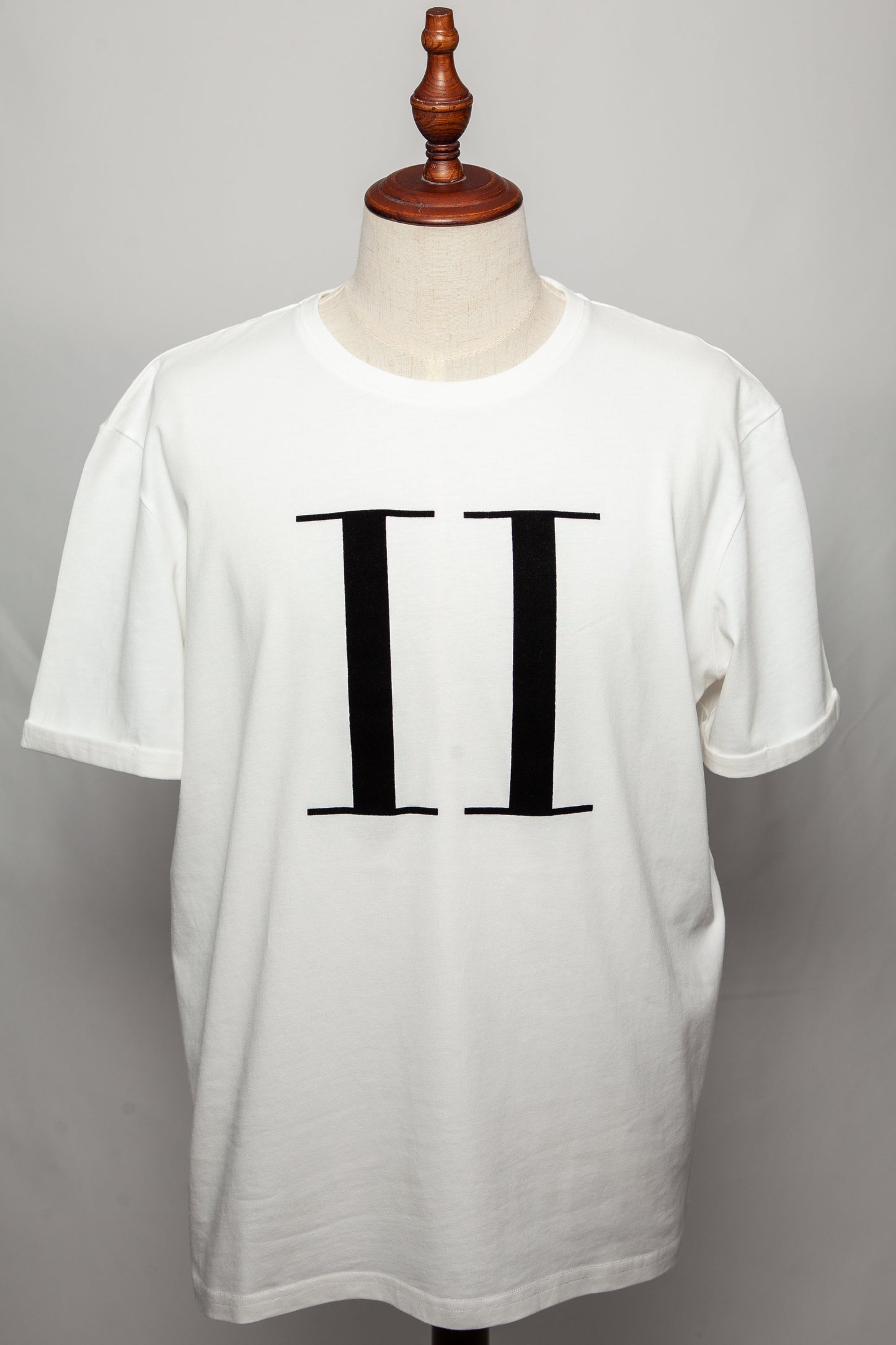 good les deux white cotton t-shirt xl with roman numeral ii