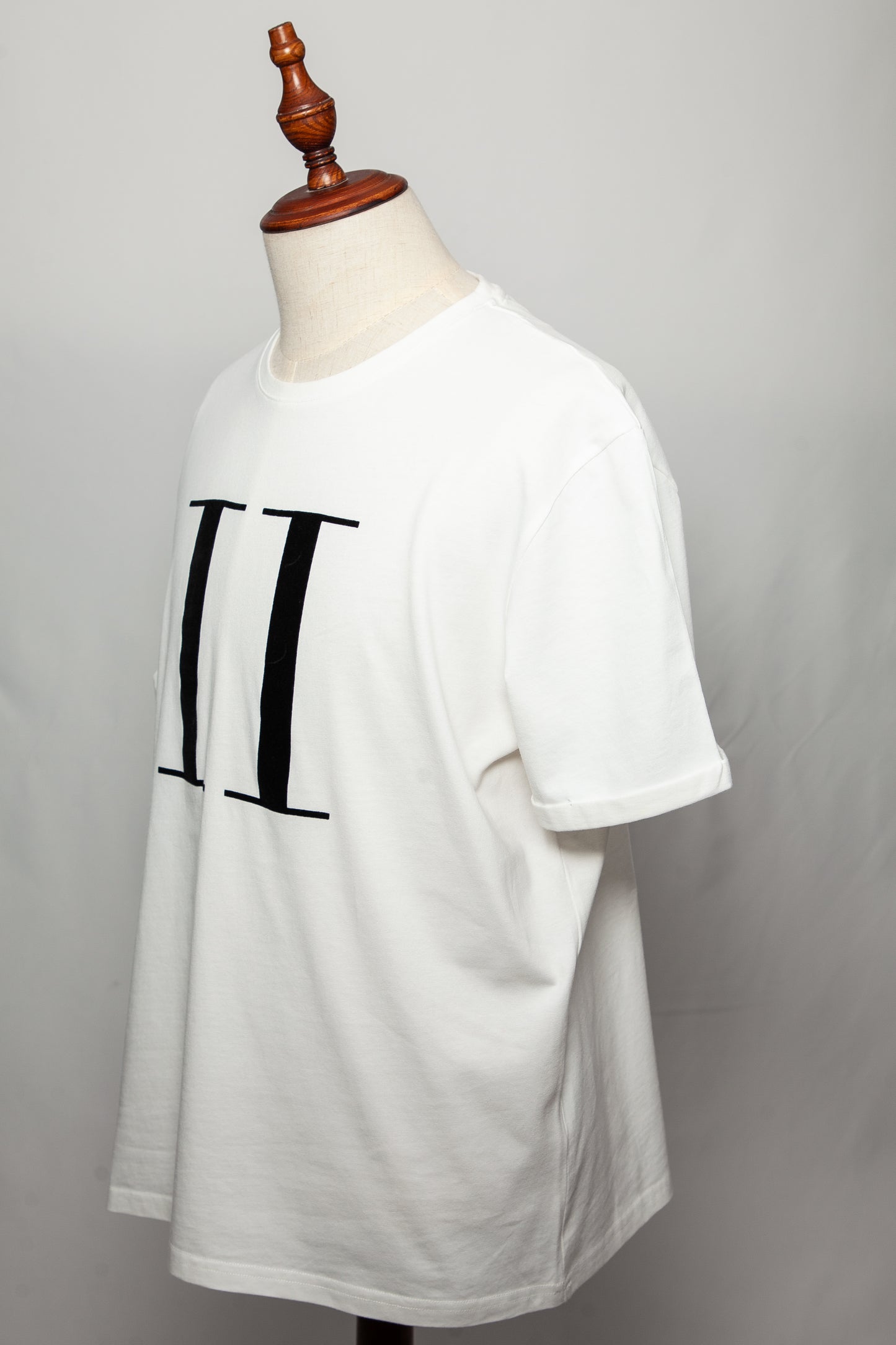 new william men's xxl white cotton t-shirt with colorful pattern
