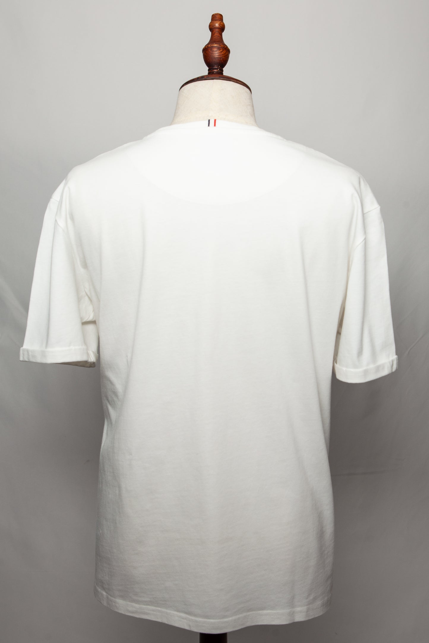 new william men's xxl white cotton t-shirt with colorful pattern