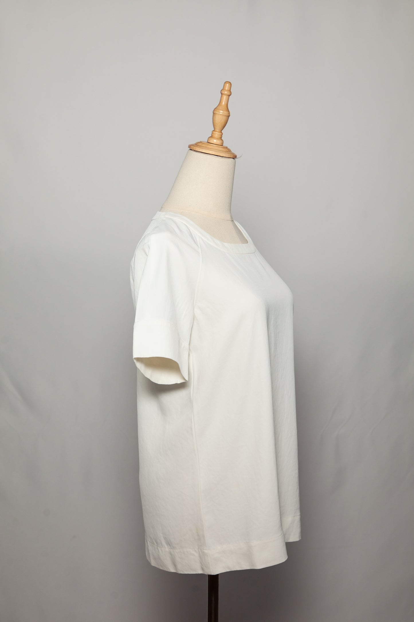 good dkny white cotton short-sleeved shirt size m for women