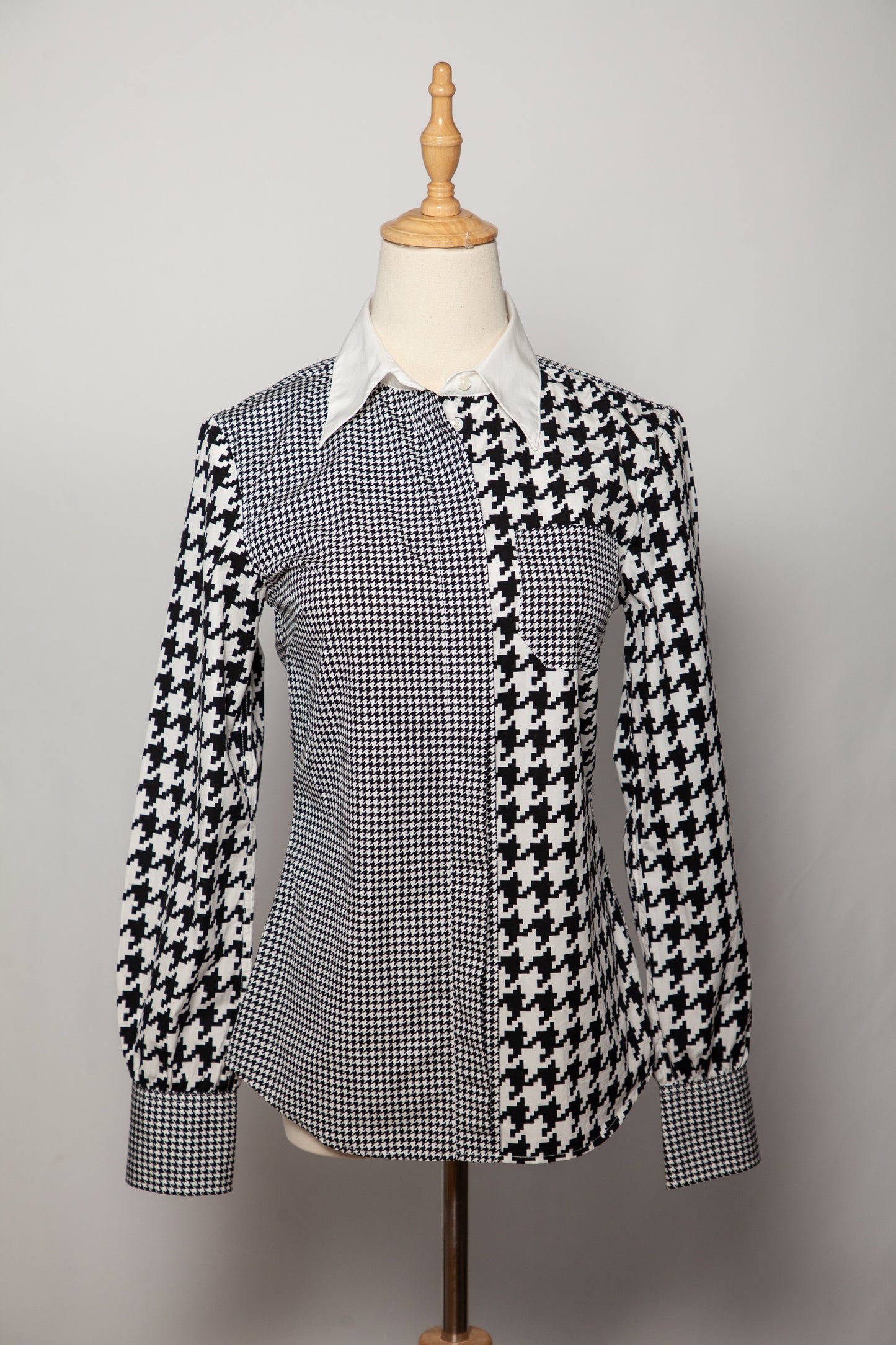 perfect tommy hilfiger women's houndstooth blouse size xs white cotton