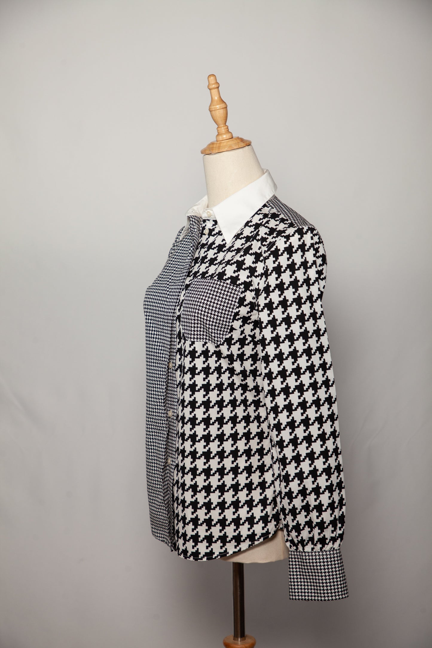 perfect tommy hilfiger women's houndstooth blouse size xs white cotton