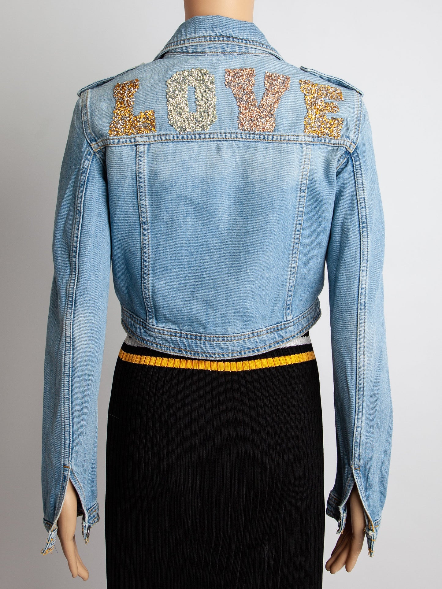 good guess cropped blue denim jacket size s with 'love' detail