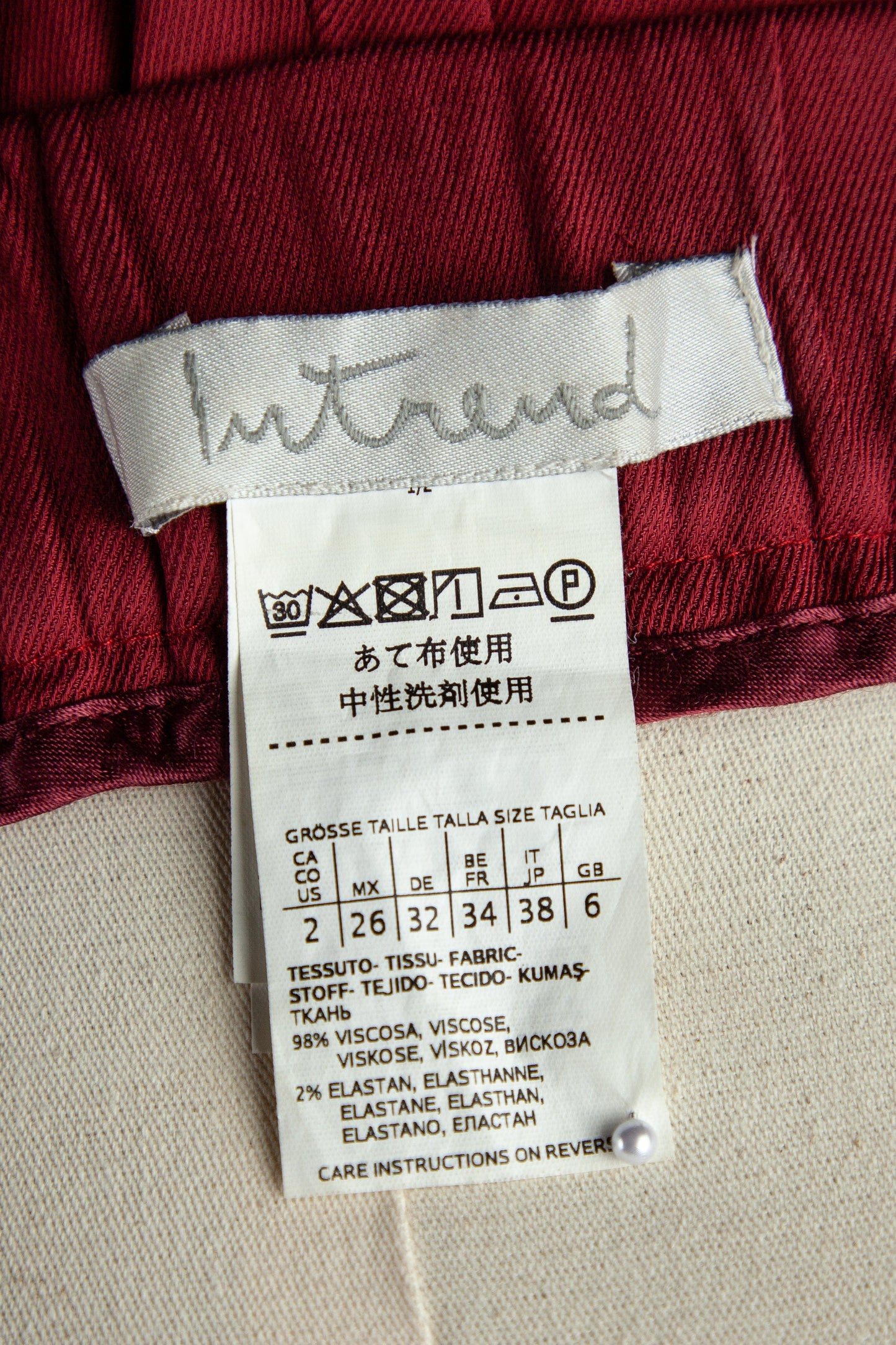 good intrend red polyester xs women’s top