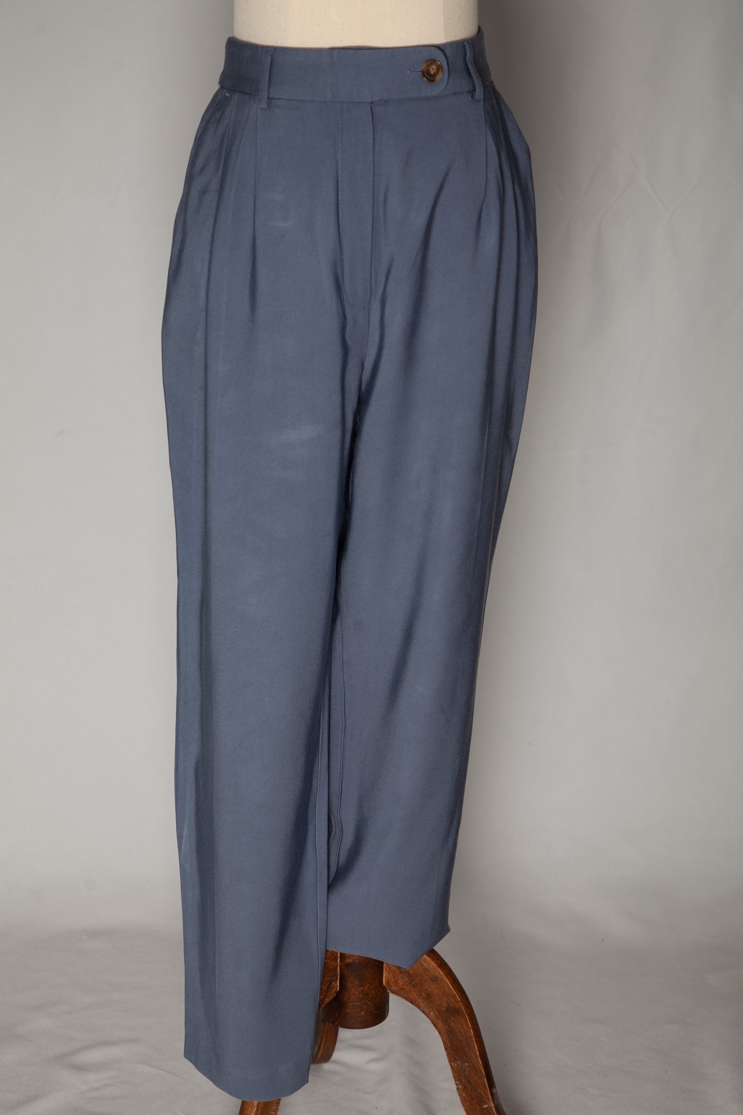 good topshop blue trousers size s tailored design with pleats