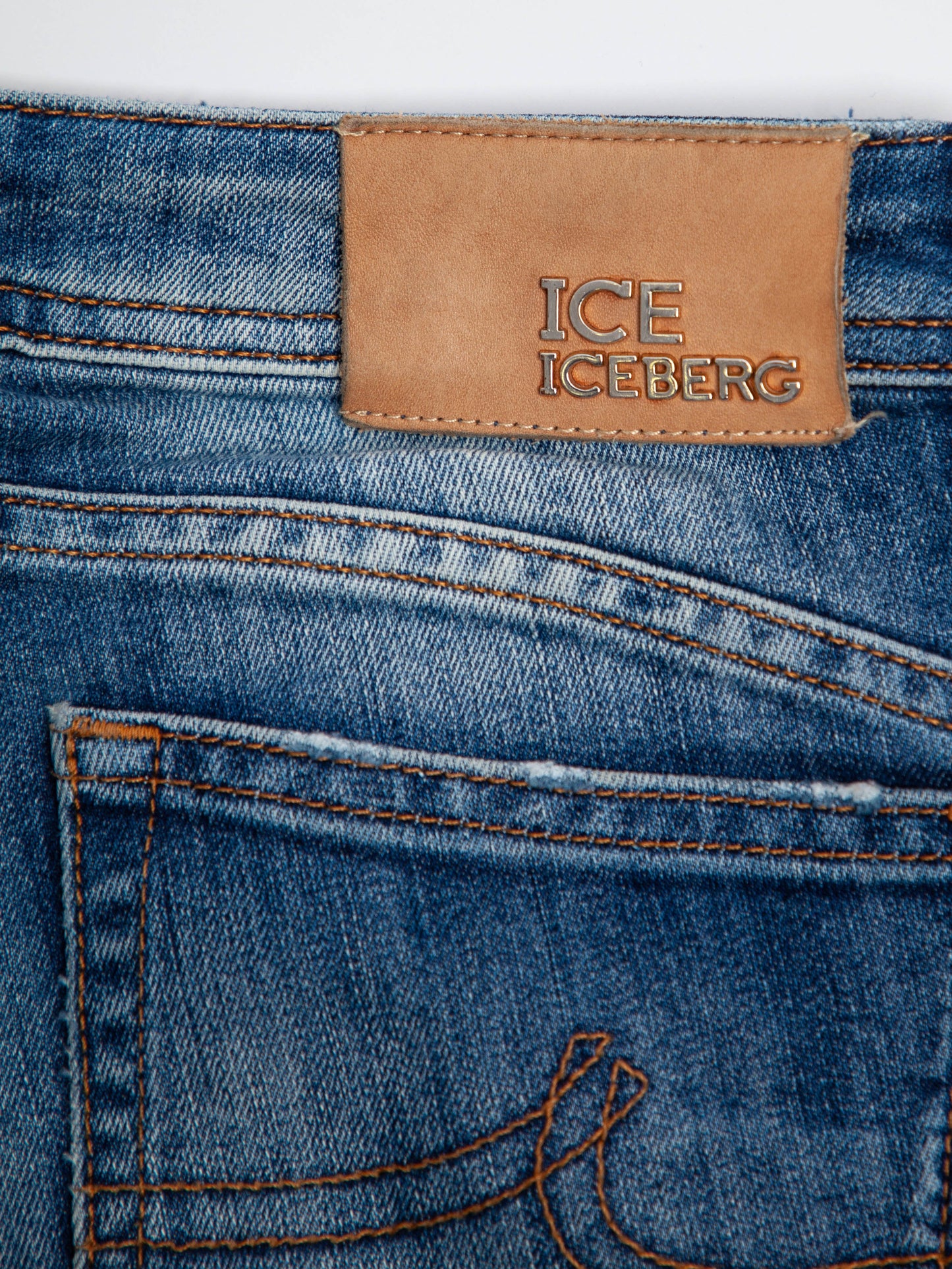 good ice berg blue cotton denim jeans size xs with zippers