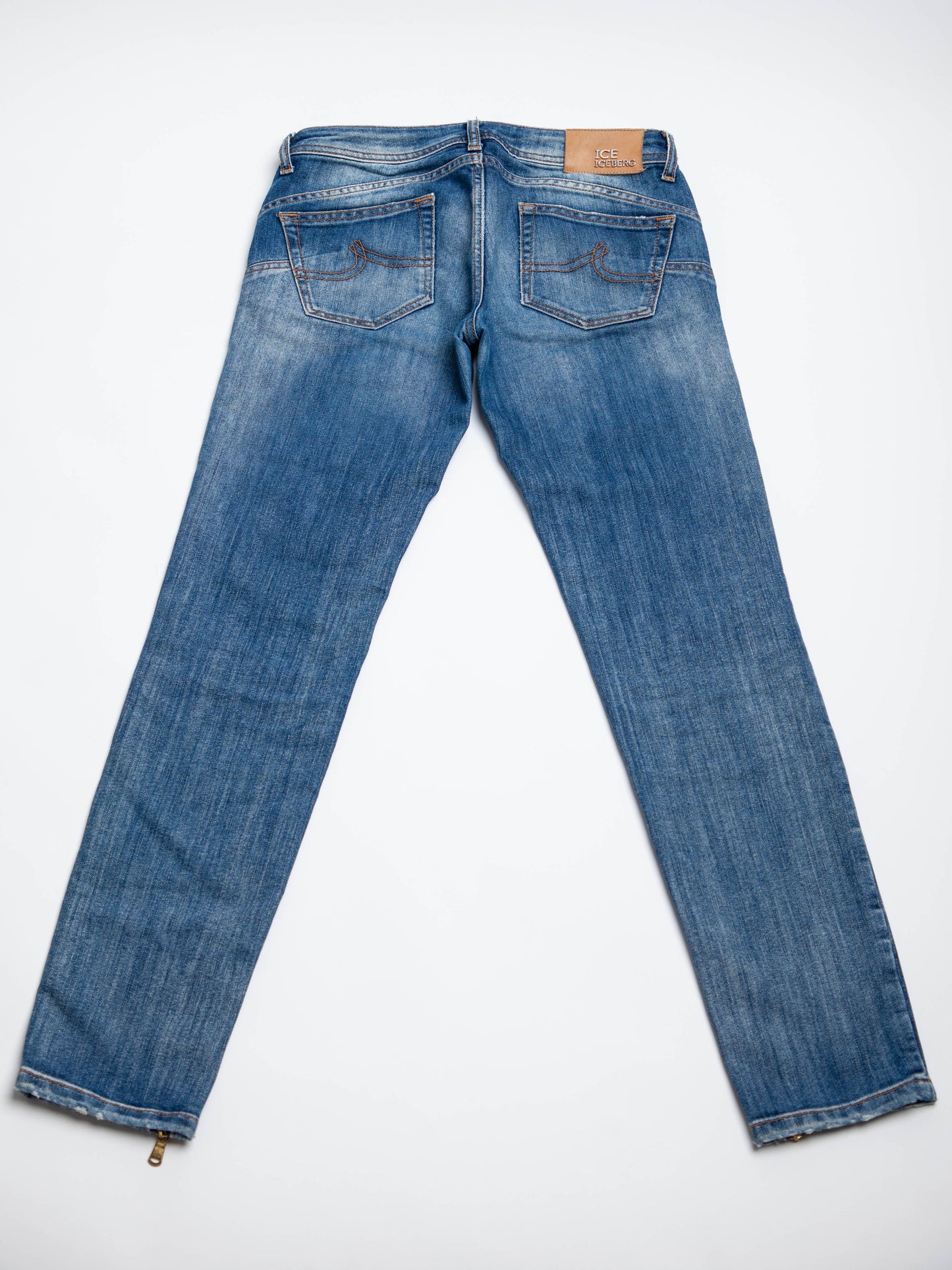 good ice berg blue cotton denim jeans size xs with zippers