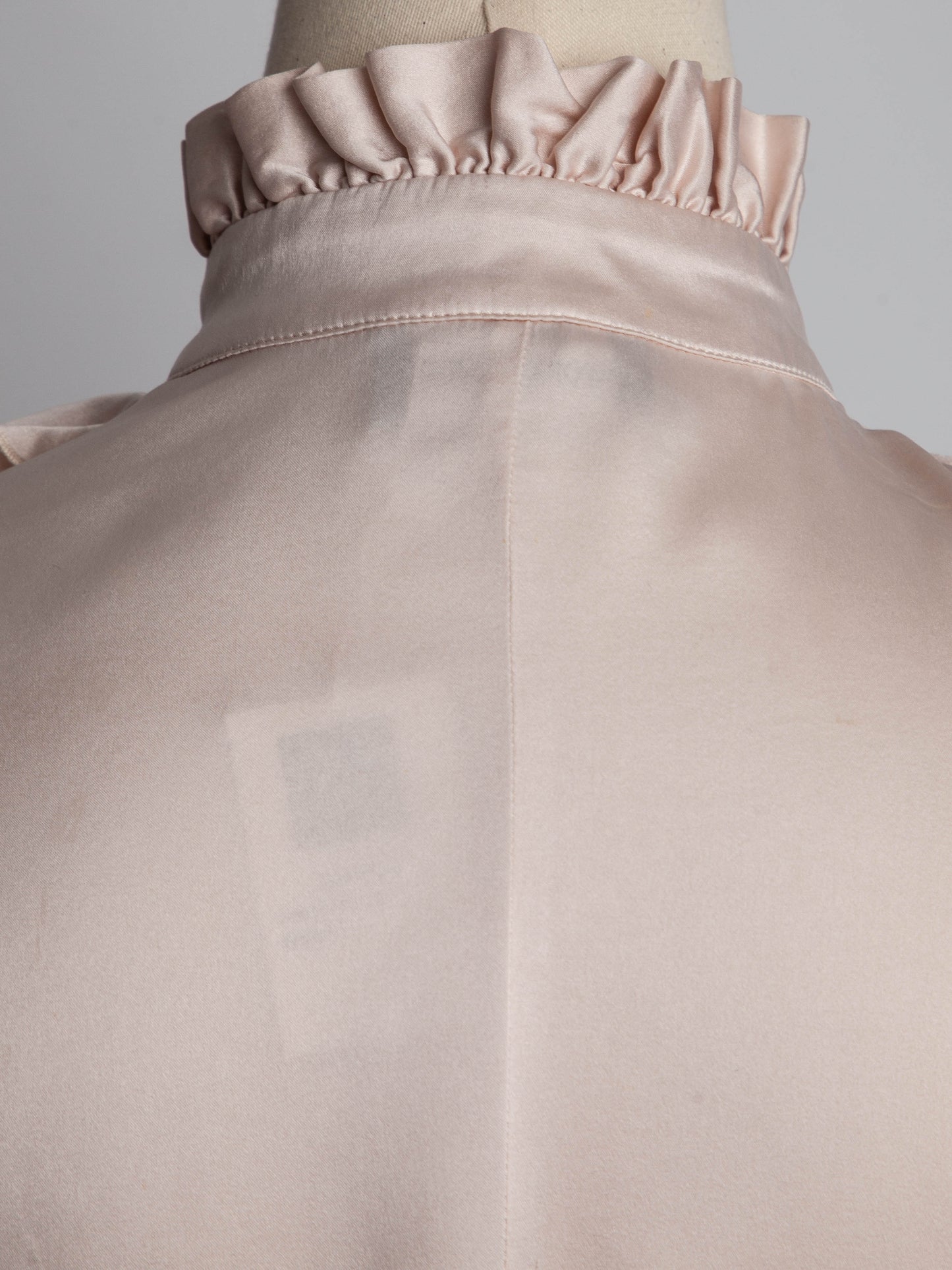 good emporio armani white silk blouse size xxs with ruffles