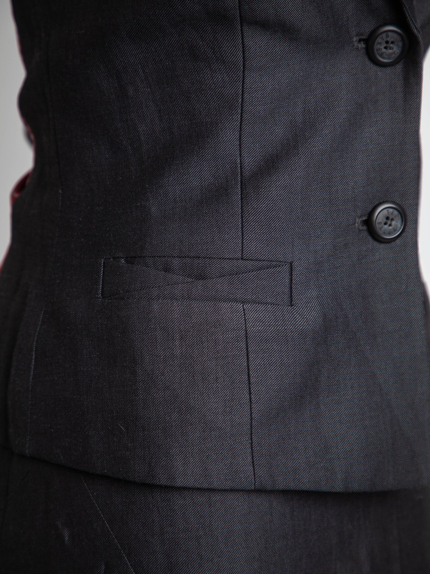 good ted baker black sleeveless two-piece outfit vest & skirt
