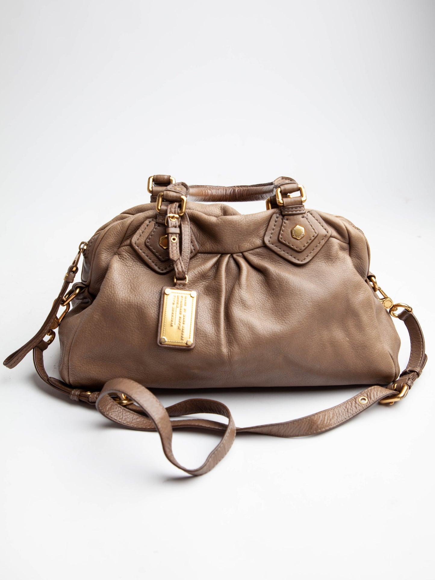 average marc jacobs green leather handbag with gold hardware