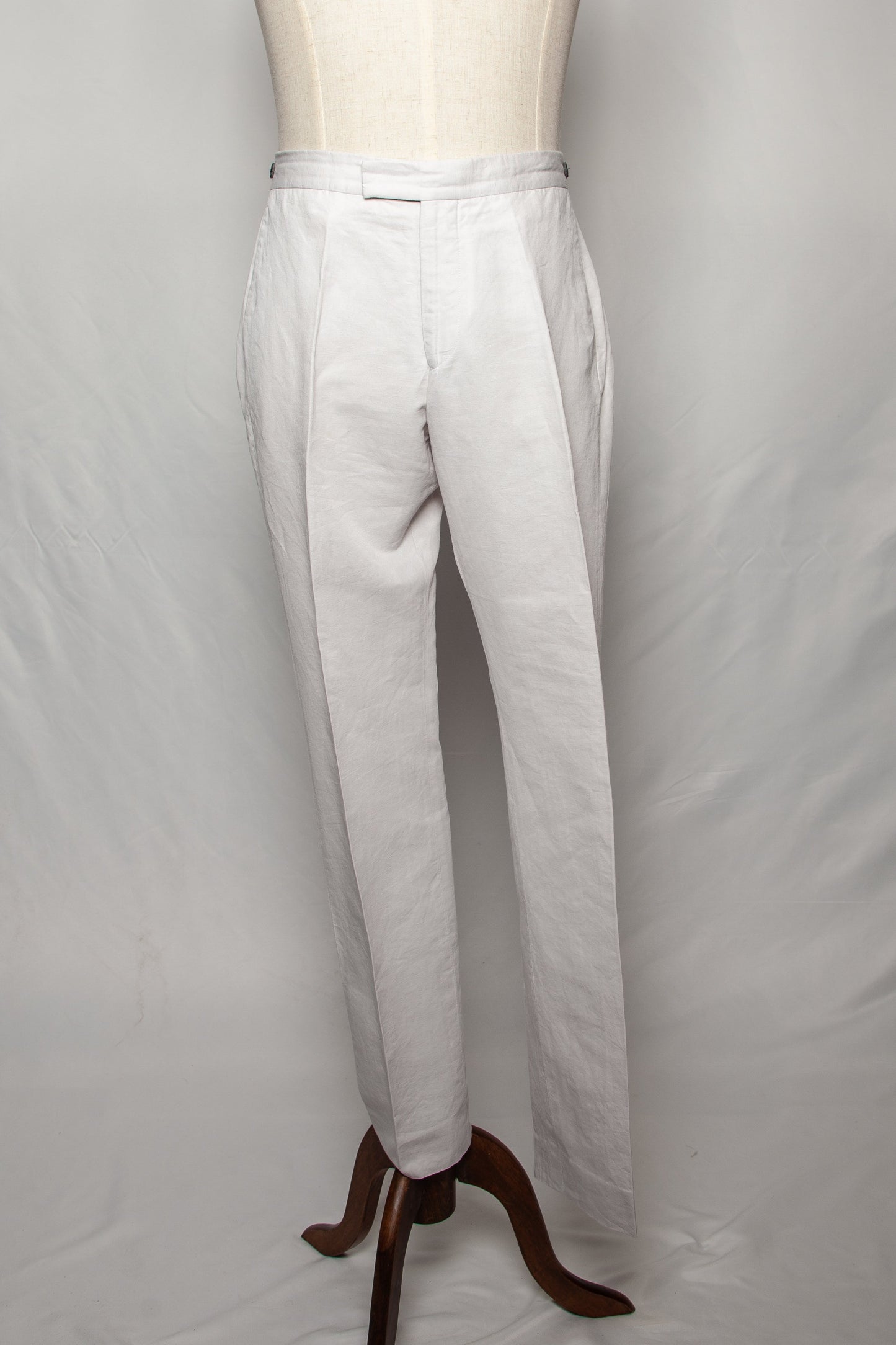 good reiss white cotton trousers size l for men