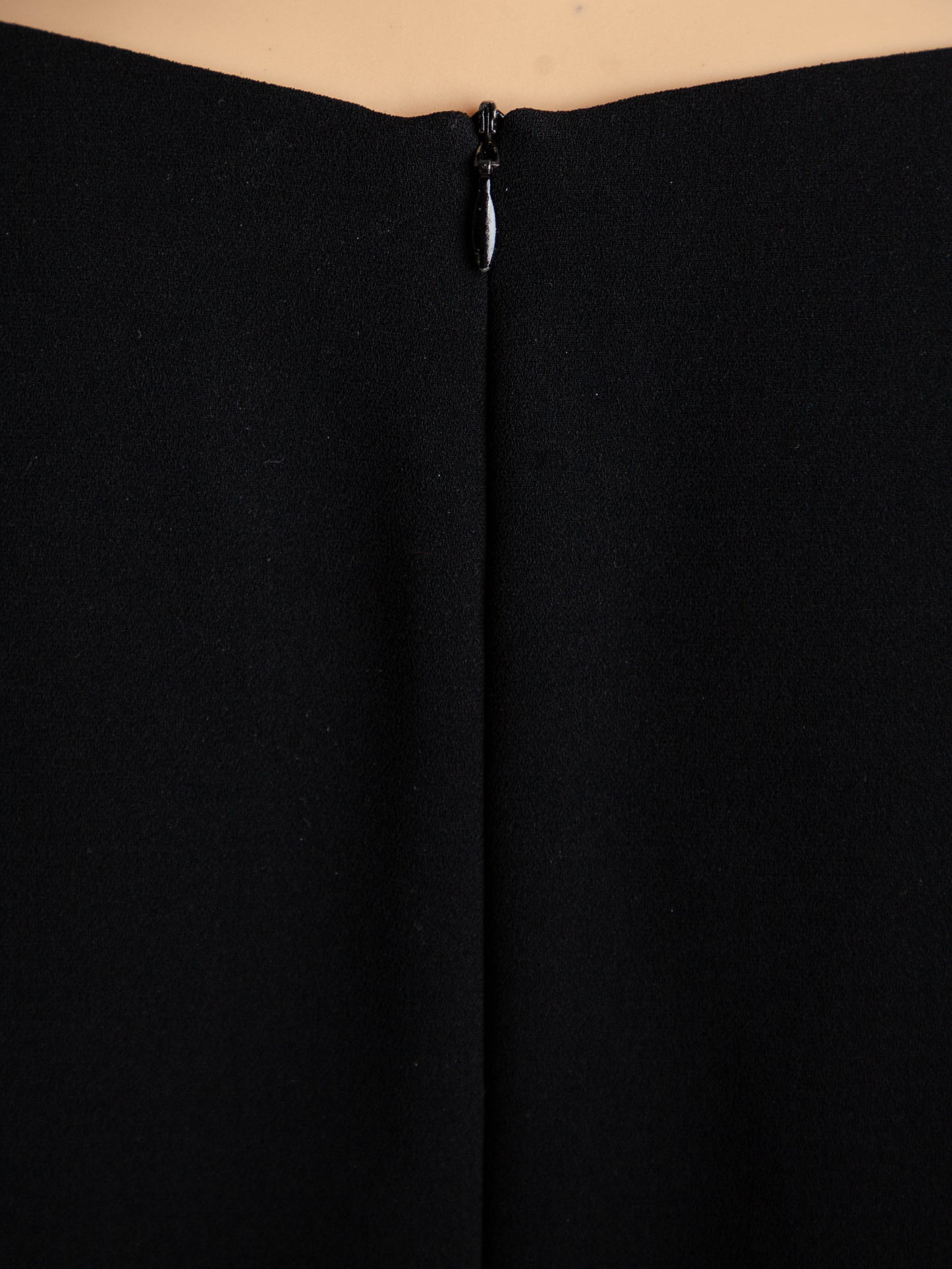 good moschino black sleeveless dress xl v-neckline with belt
