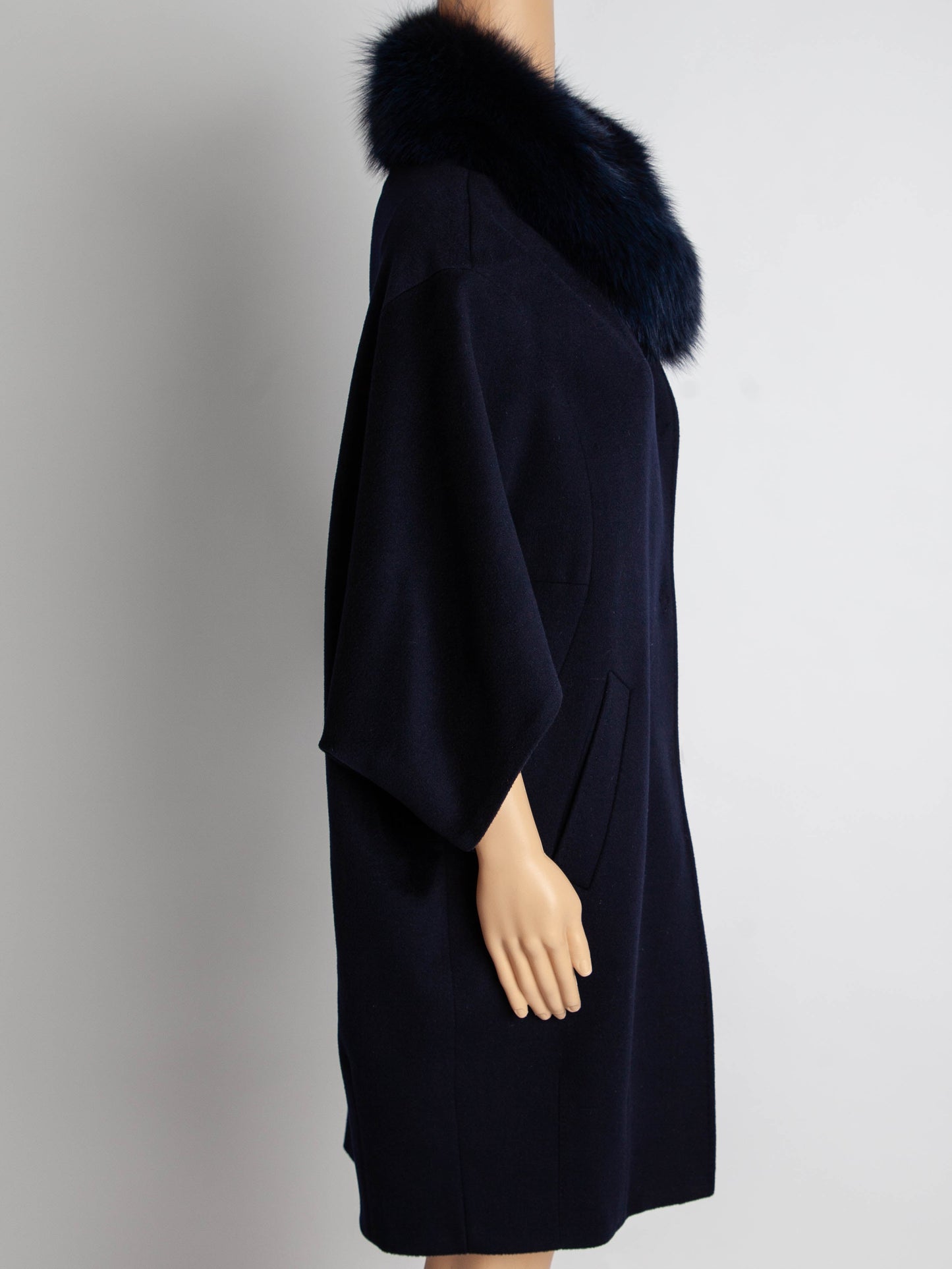 eleventy blue wool coat with fur collar size m - good condition