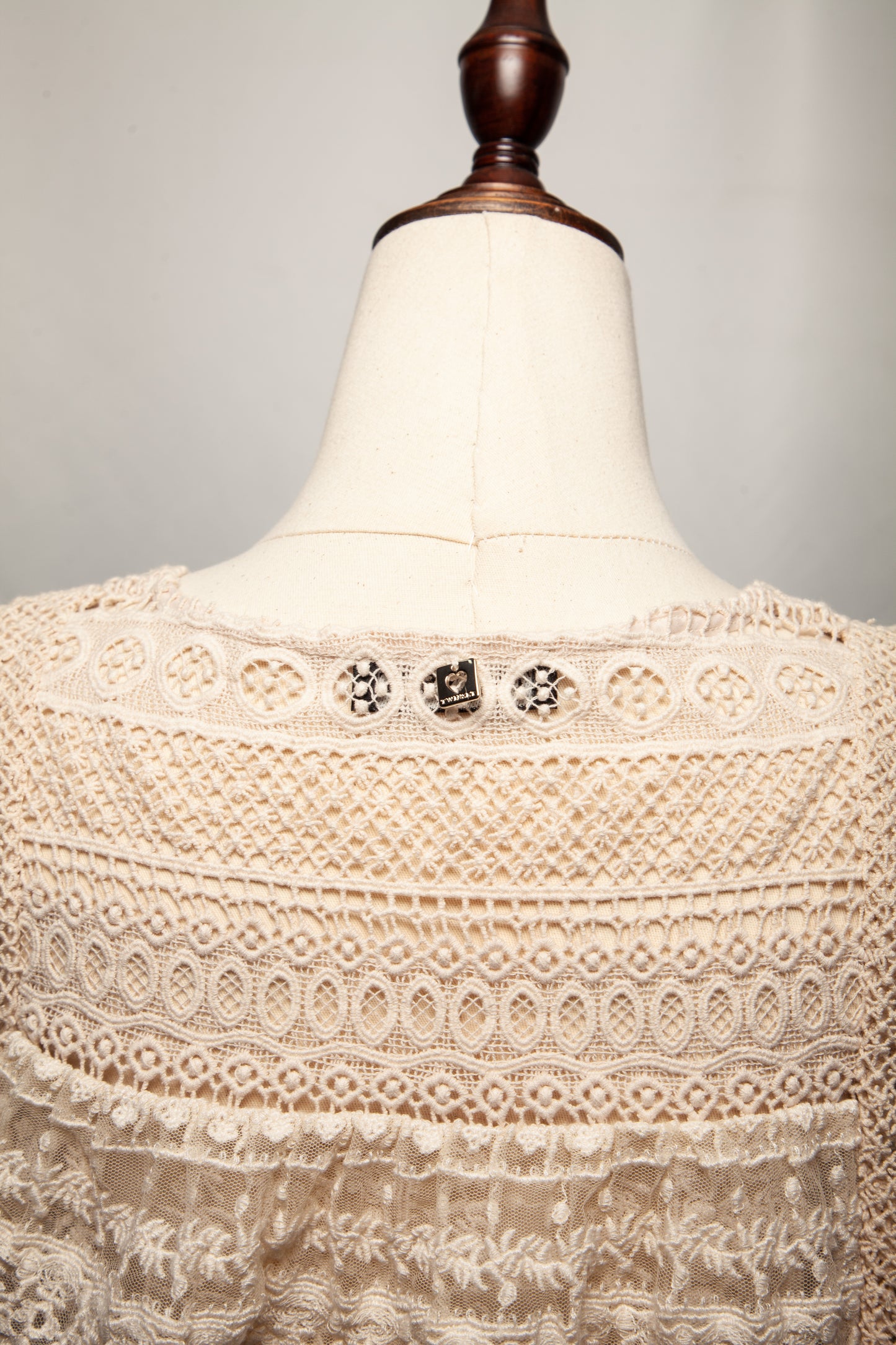 good twinset white sleeveless lace top size xxs women's fashion