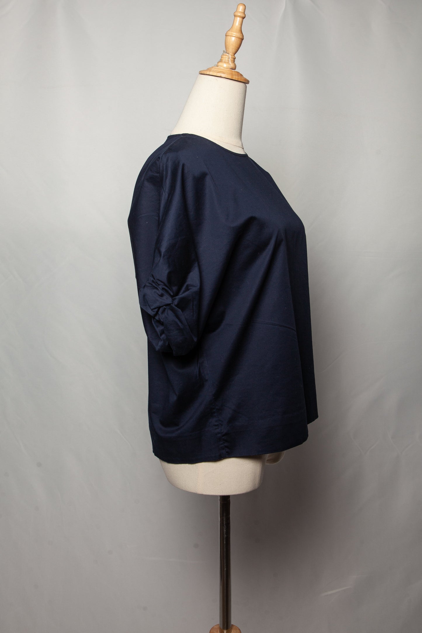 good cos blue cotton blouse size xs short sleeves ruched design