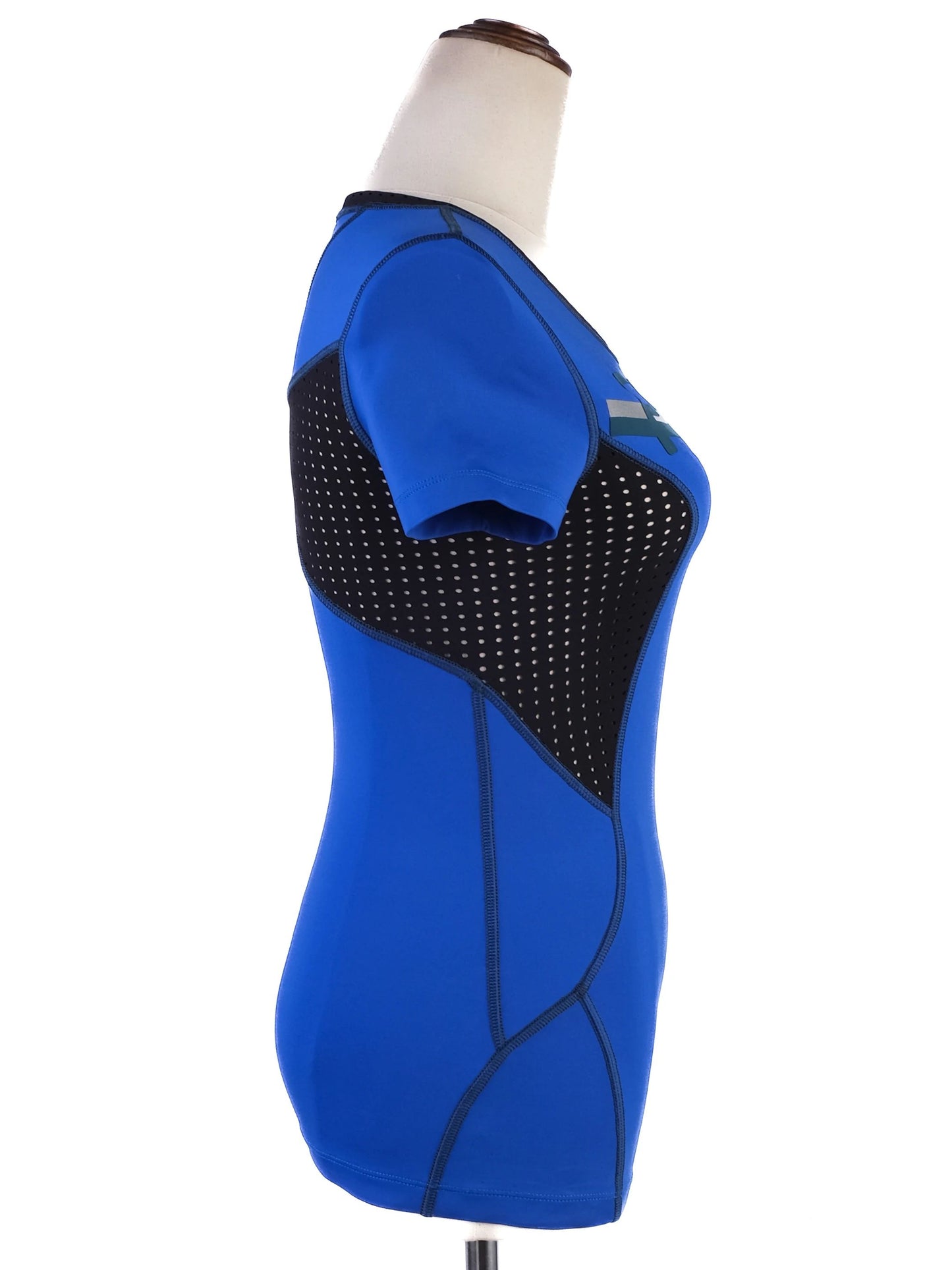 excellent fendi blue athletic top size s with fendi roma design