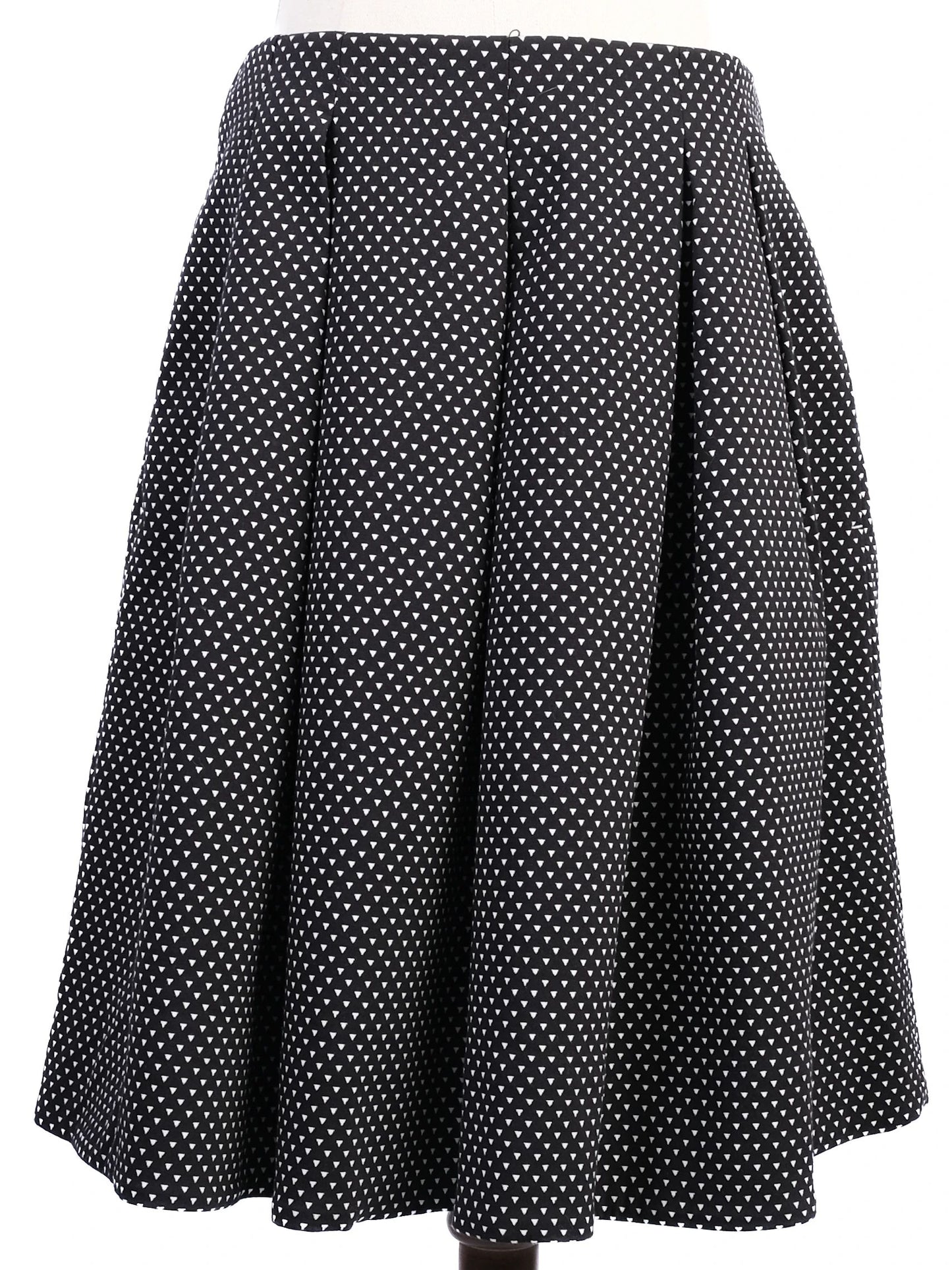excellent marella black pleated skirt m with white pattern