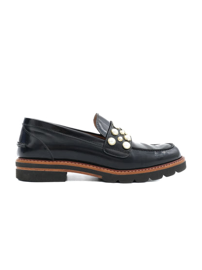 Excellent Stuart Weitzman Black Leather Loafers Size 36.5 with Pearls & Studs