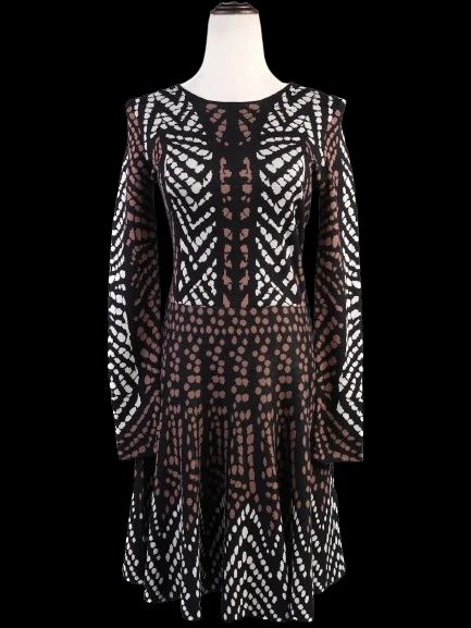 bcbgmaxazria women's xs silk geometric pattern dress excellent condition