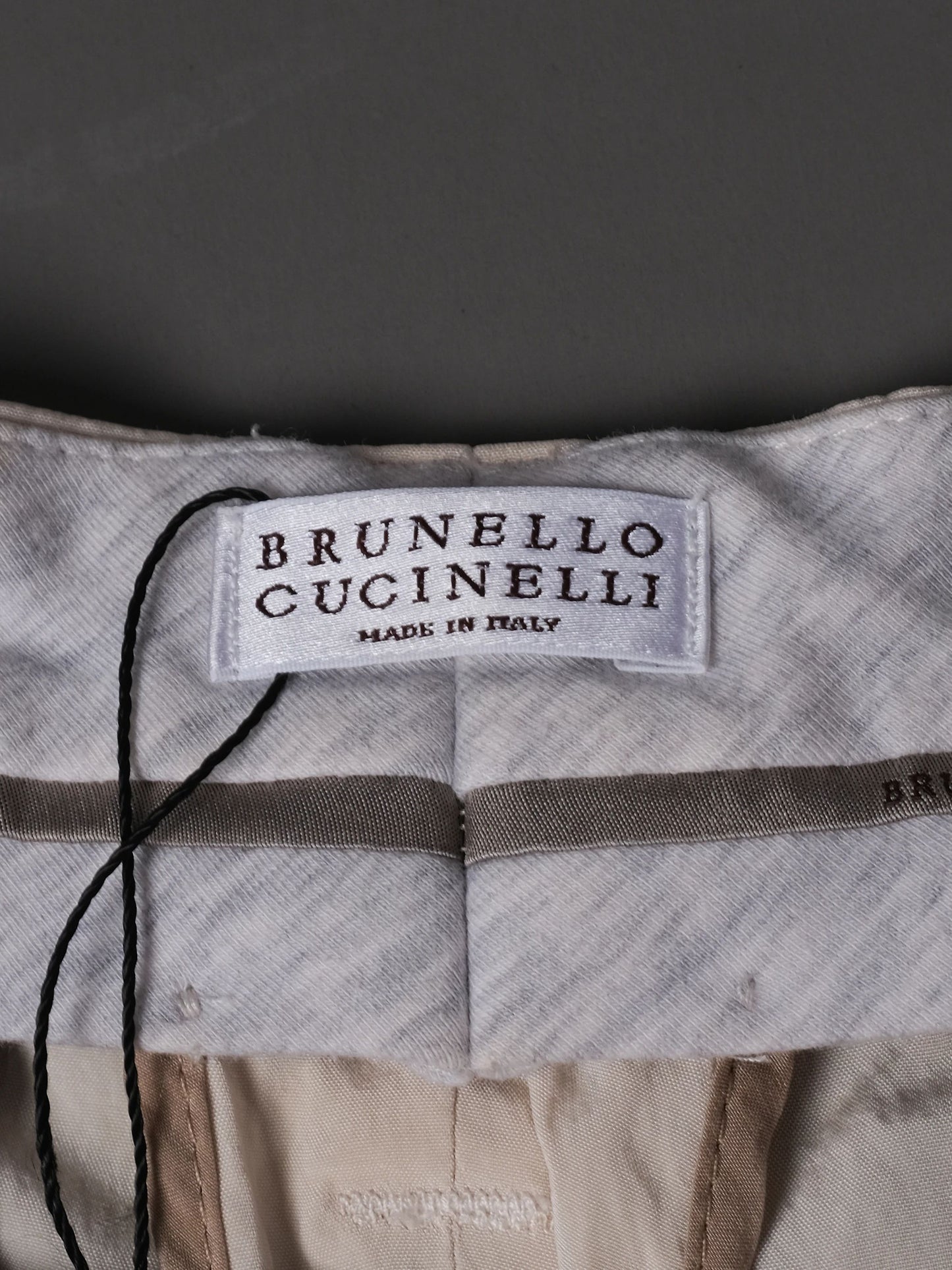 excellent brunello cucinelli white silk pants size xl relaxed fit