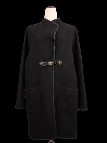 excellent basler black wool women's coat size s with toggle closure
