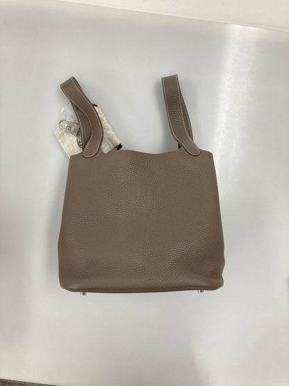 Hermes Etoupe Picotin 22 - w/Box, Dustbag and Lock/Keys