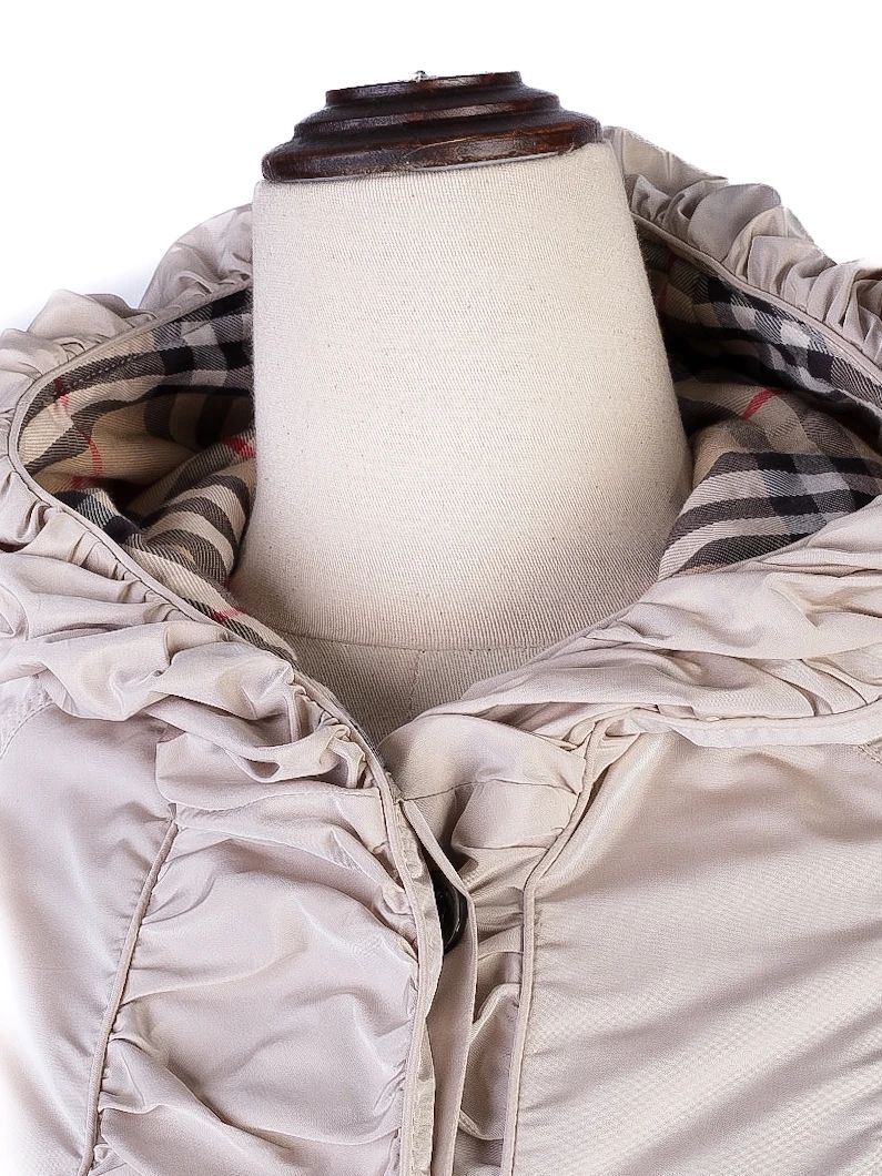 average burberry women's ruffled beige jacket size 10y/140 cm
