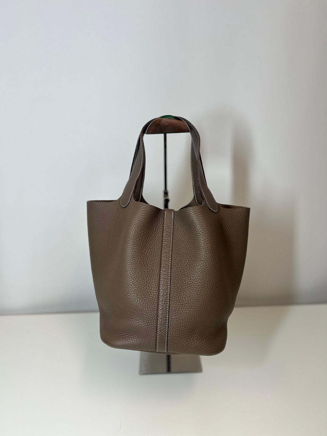 Hermes Etoupe Picotin 22 - w/Box, Dustbag and Lock/Keys