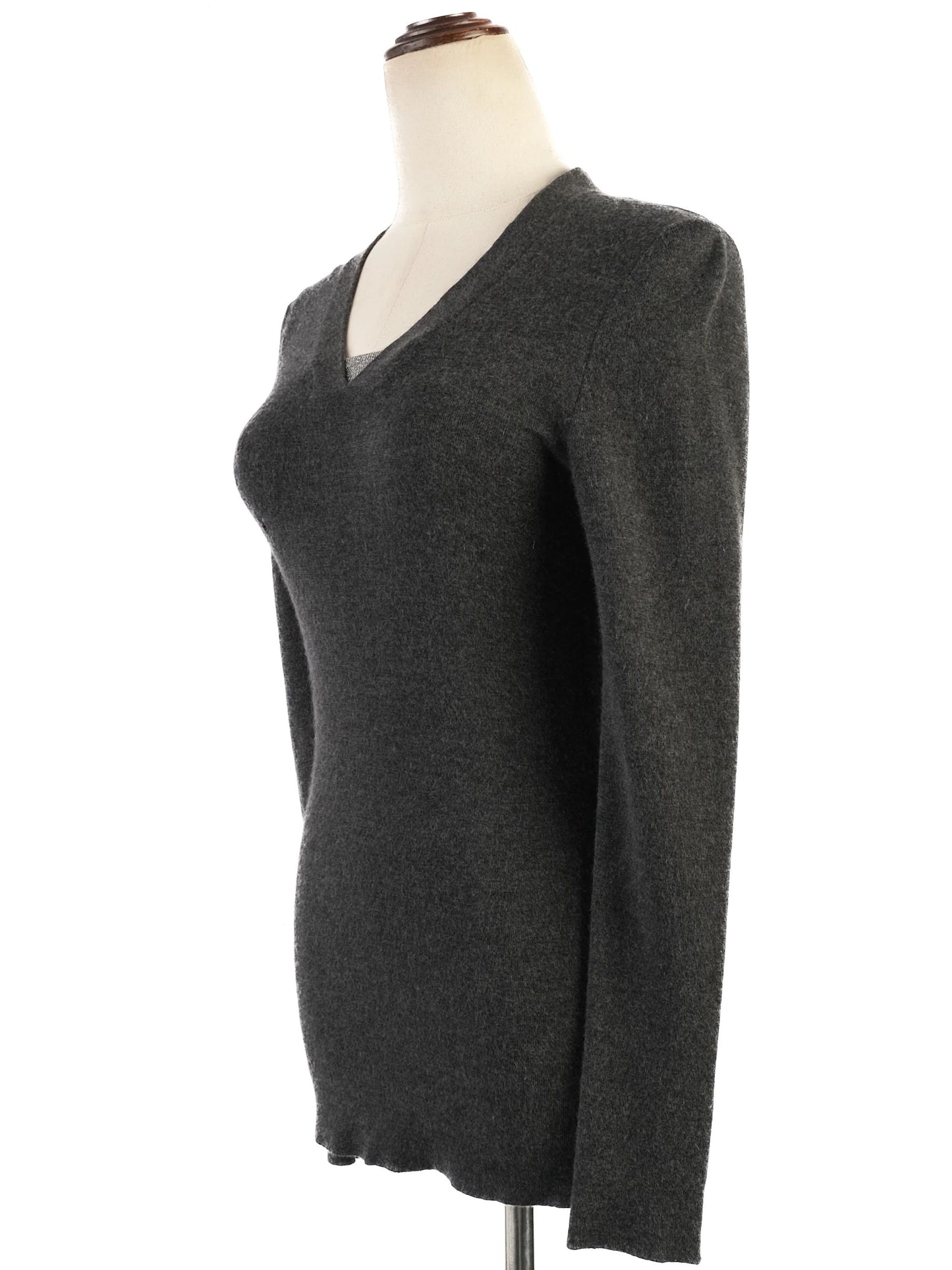 average brunello cucinelli gray silk v-neck sweater size s