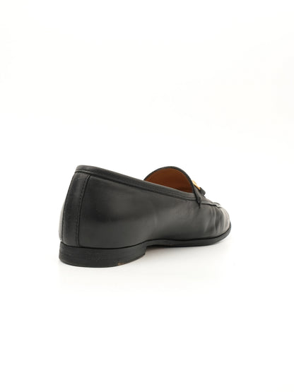 Excellent Gucci Black Leather Loafers with Decorative Gold Bit