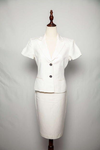 Calvin Klein White Women's Business Suit XS Excellent Condition