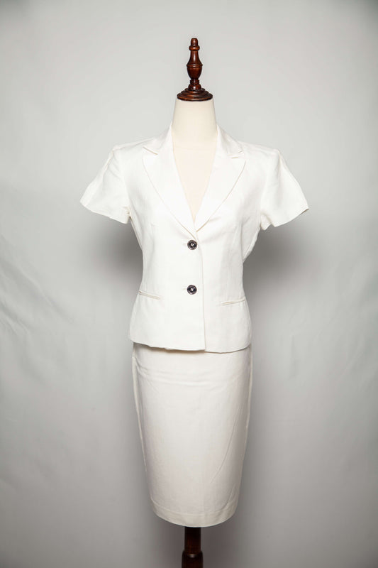 Calvin Klein White Women's Business Suit XS Excellent Condition