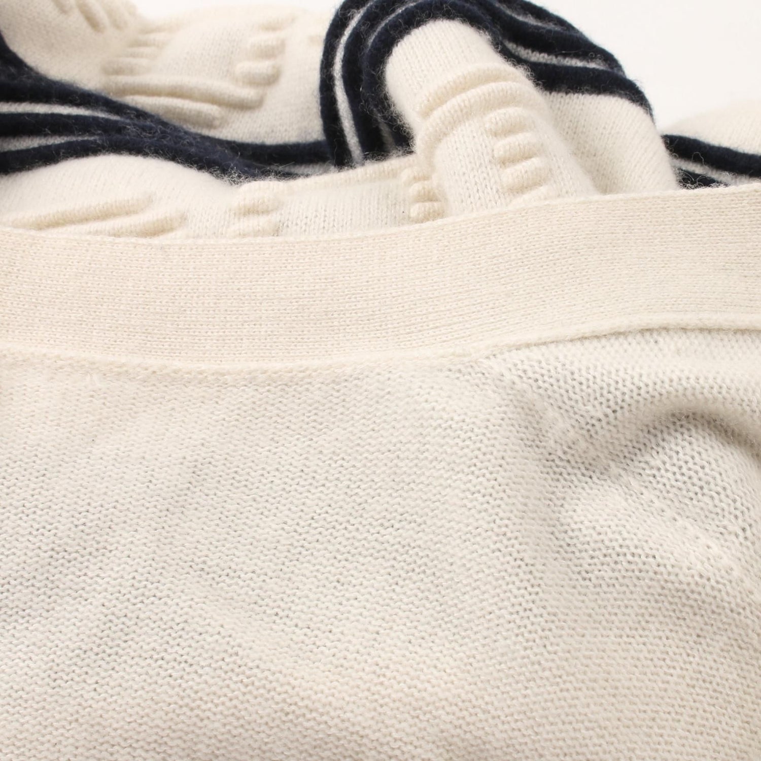 Hermes Chaine Dancre Series Button Cardigan Beige Black Cashmere Cotton 3e 2102d 2