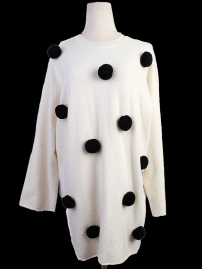 Excellent Sportmax White Wool Sweater Size S with Black Pom-Poms