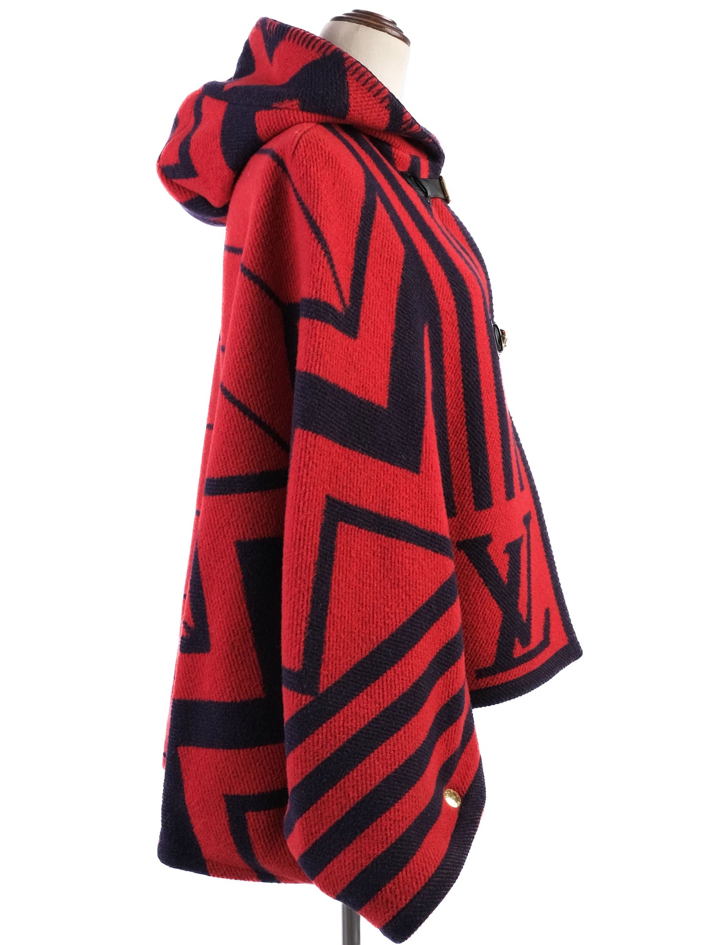 excellent louis vuitton red black wool cape with hood and buttons
