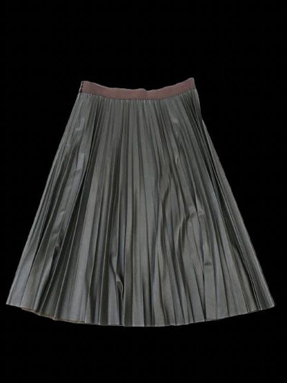 Excellent MAX&Co. Green Pleated Skirt Faux Leather Size N/A