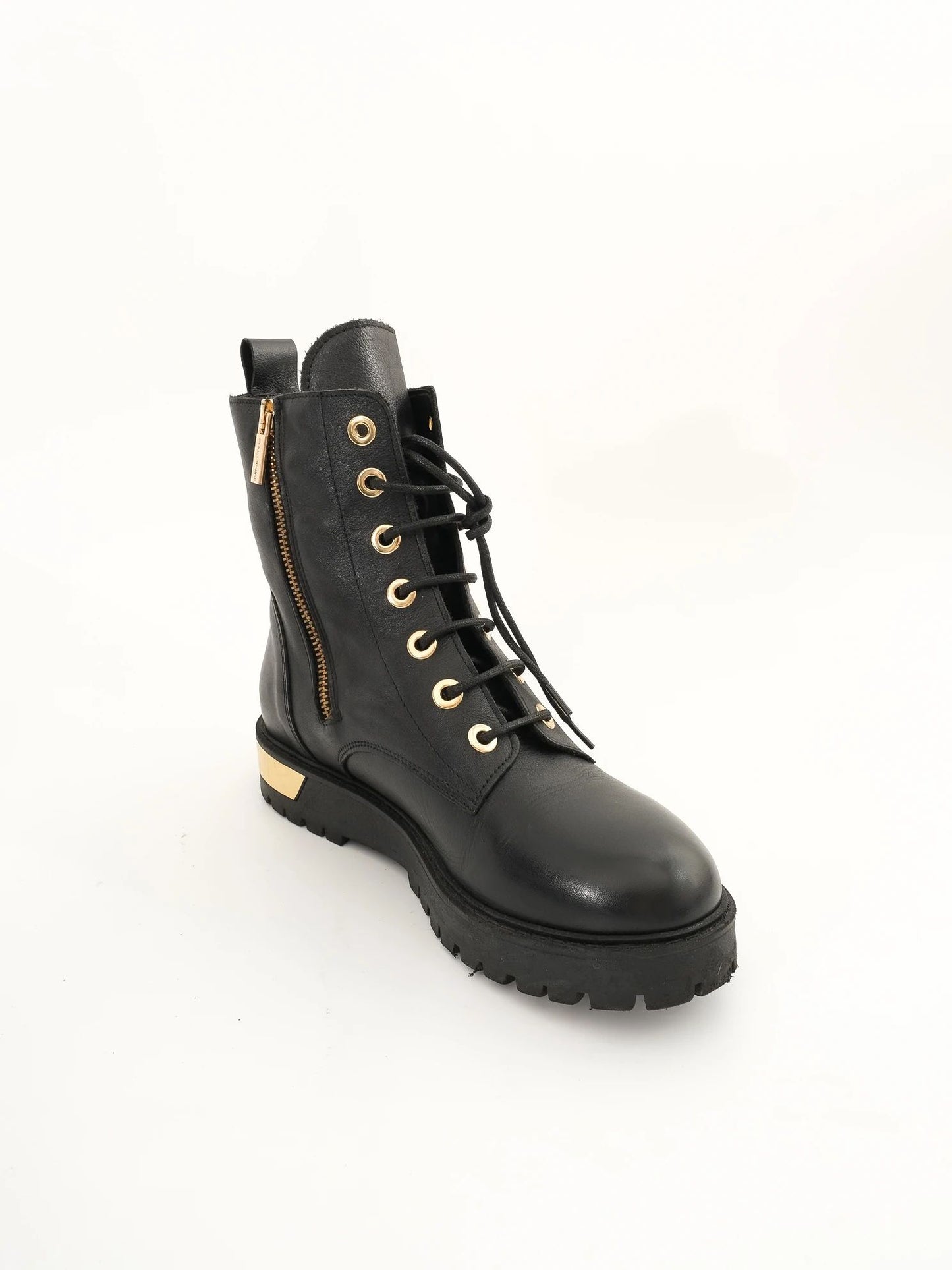 excellent baldinini black leather boots size 38 with gold accent