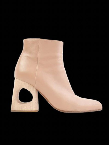 Average Marni Pink Leather Ankle Boots with Unique Wooden Block Heel Size 36