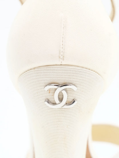 Average Chanel Yellow High Heeled Shoes Size 38.5 with Pearl Detail