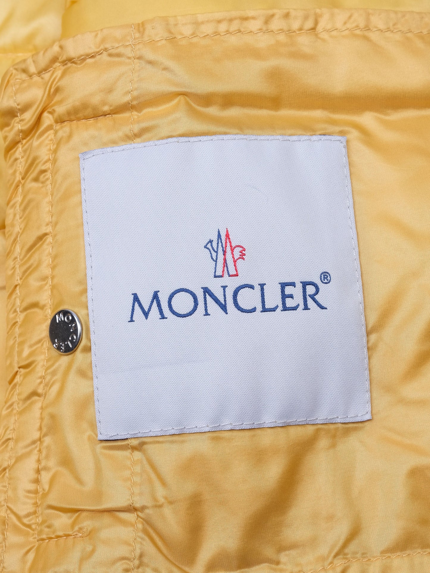 average moncler yellow puffer jacket for kids, size 4