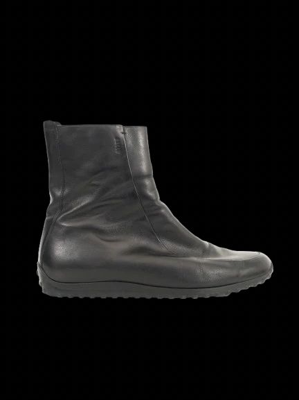 excellent bally black leather boots with side zipper size 45