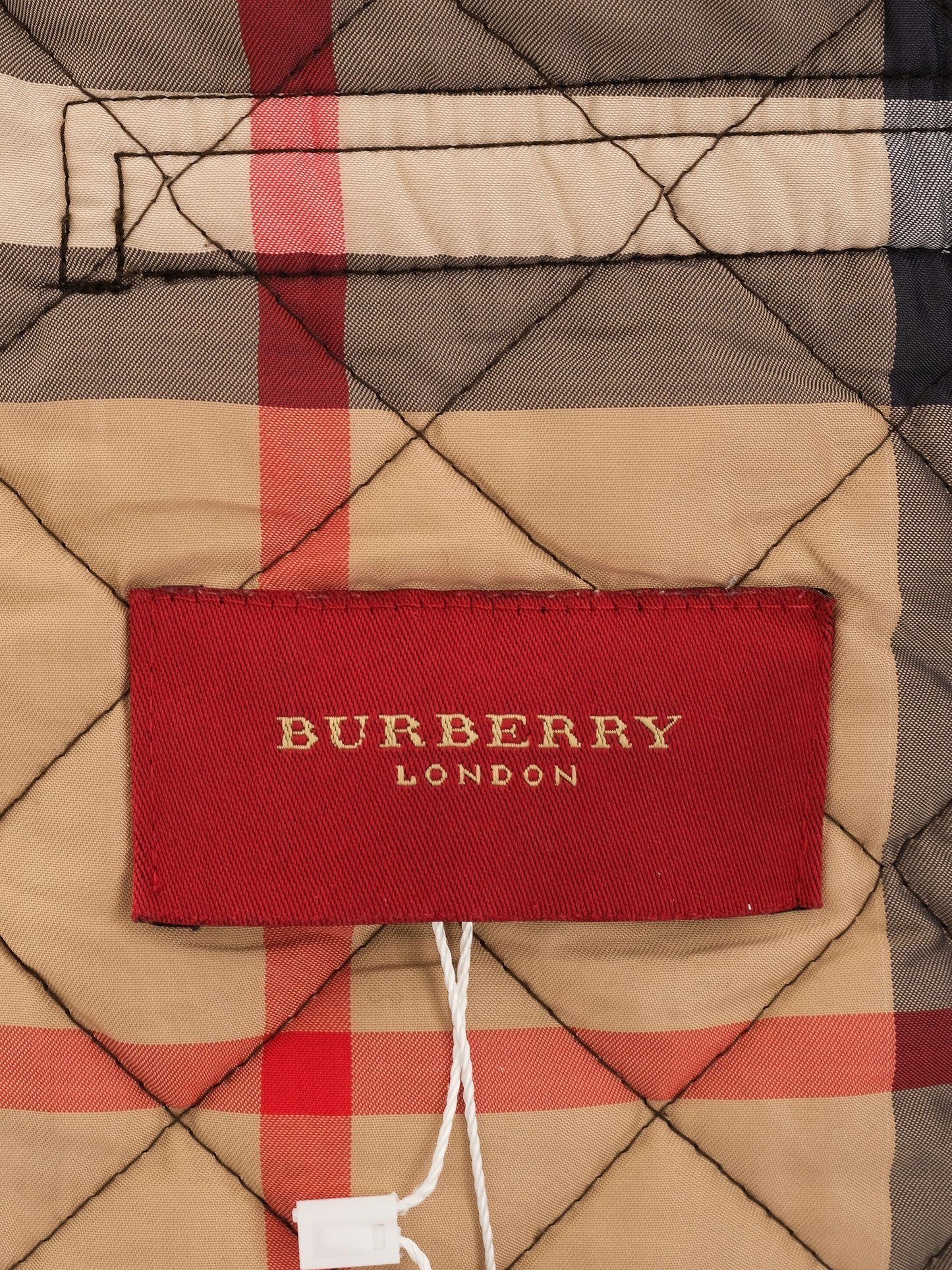 excellent burberry green nylon quilted jacket size m